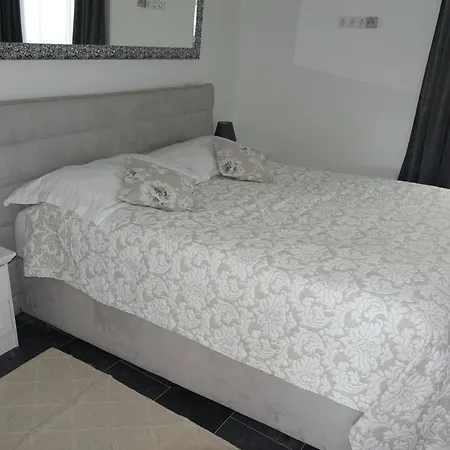 Fabry Riva Apartment