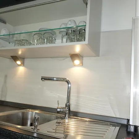 Fabry Riva דירה פלוצ'ה