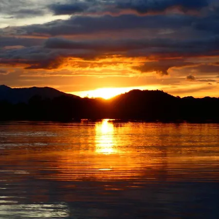 Fabry Riva דירה *