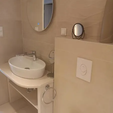 Fabry Riva דירה *